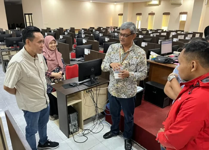 UNEJ Perkuat Keamanan...