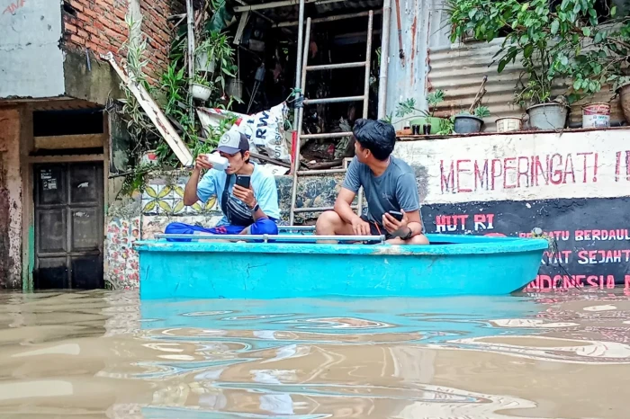 21 RT di Jakarta Terendam...
