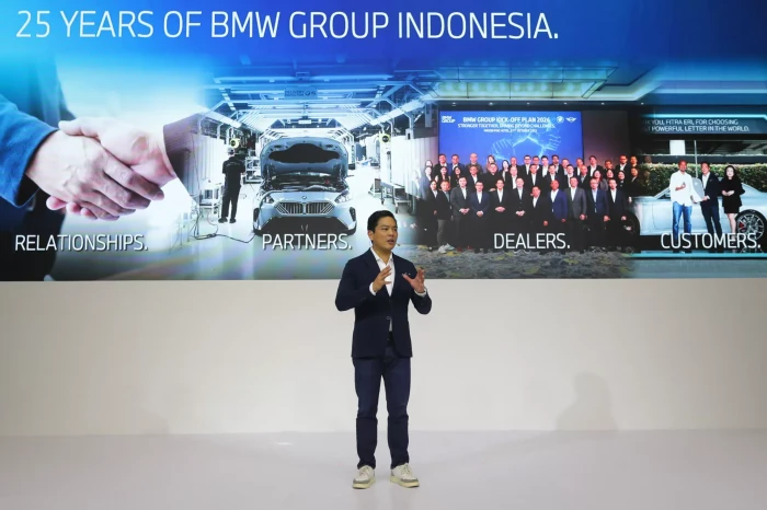 Pasar Mobil Premium...