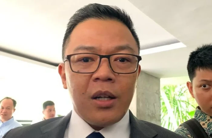 Menlu: Indonesia Dukung...
