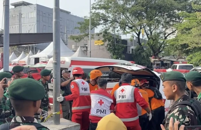 Suasana Terkini Stasiun...