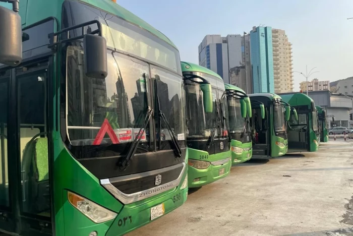 Kecanggihan Bus Hidrolik...