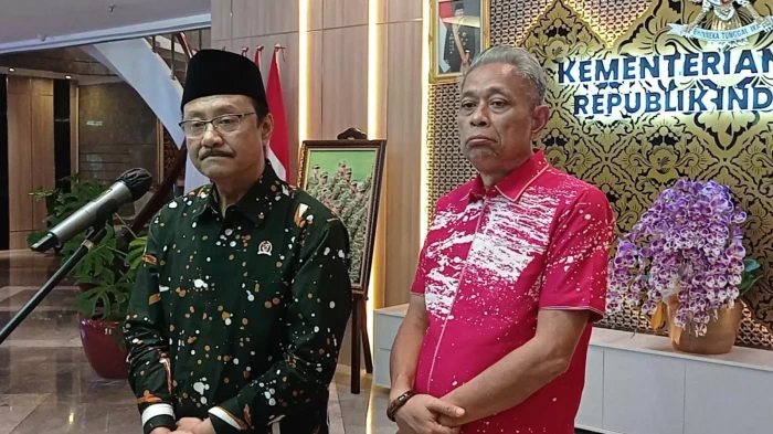 Harga Sepatu Sekolah...