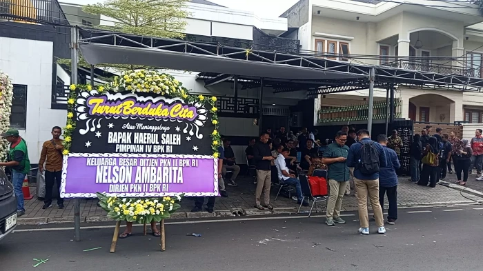 Menkop Ferry Bersaksi...