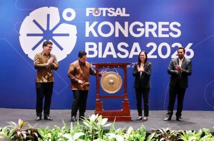 Erick Thohir Hadir di...