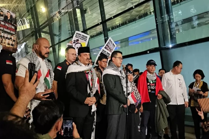 9 WNI yang Ditahan Israel...