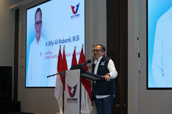 Rifqi Ali Mubarok, Sosok...
