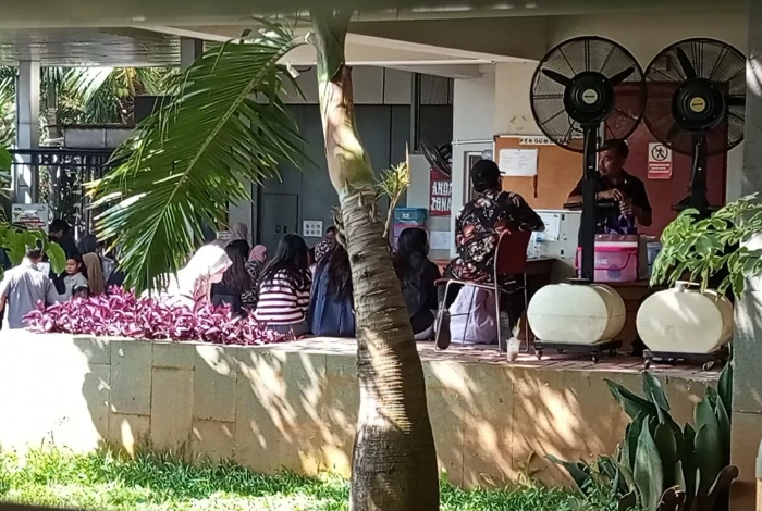 Keluarga Tahanan Padati...
