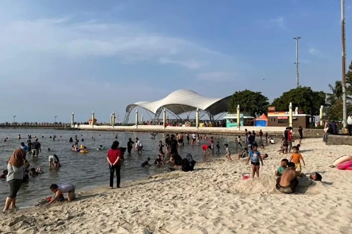 Masjid Apung Ancol Segera...