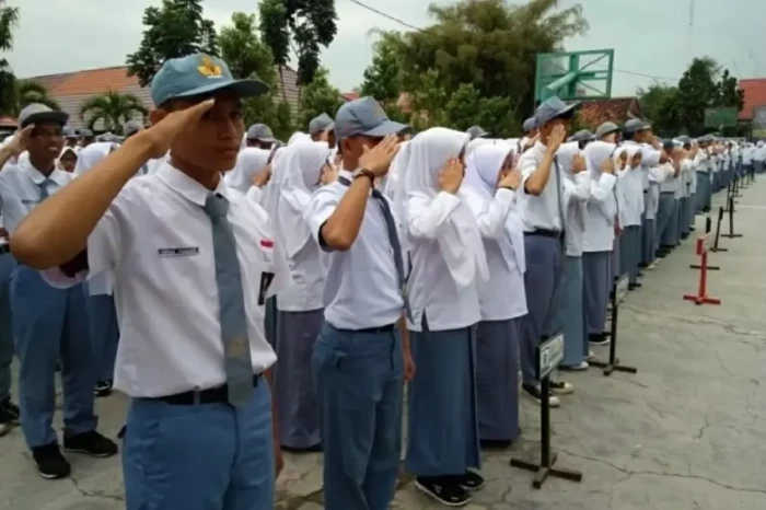 100 Persen Siswa SMAN...
