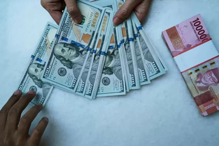 Utang Pemerintah Bengkak...