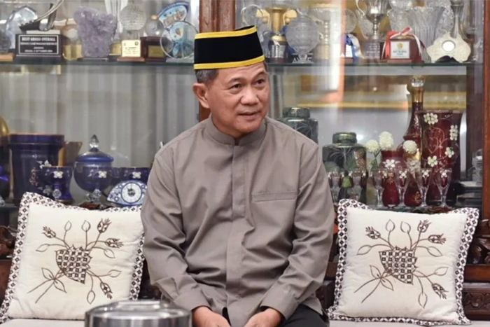 Profil Letjen TNI (Purn)...