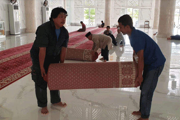 Pandemi Corona, Masjid...