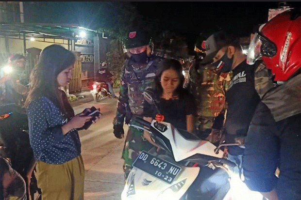 Tim Patroli Gabungan...