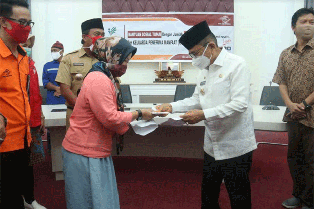 Bantuan Langsung Tunai...