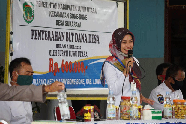 Bupati Lutra Serahkan...