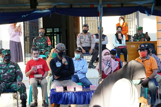 8 Pasien Positif Virus...