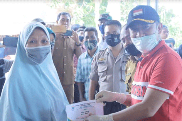 168 Warga Desa Mappakalompo...