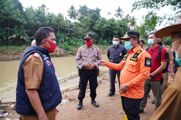 Banjir Landa Luwu 6...