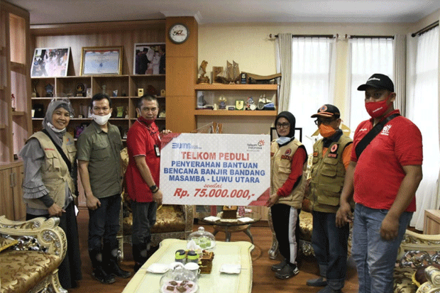 Telkom Indonesia Salurkan...
