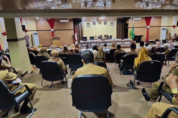 Orang Tua Siswa Mengeluh,...