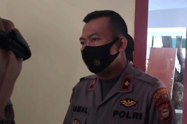 3 Pemuda di Makassar...