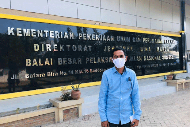 Sering Longsor, Jalan...