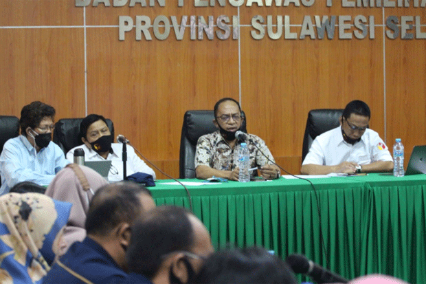 Warga Enggan Dicoklit...