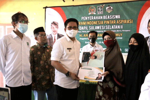 6.752 Beasiswa PIP untuk...