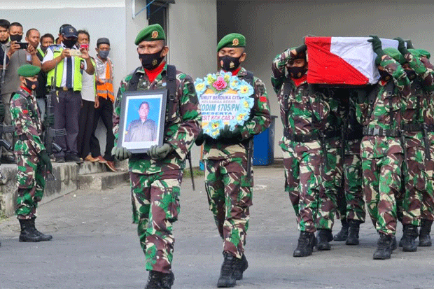 Jenazah TNI Korban KKB...
