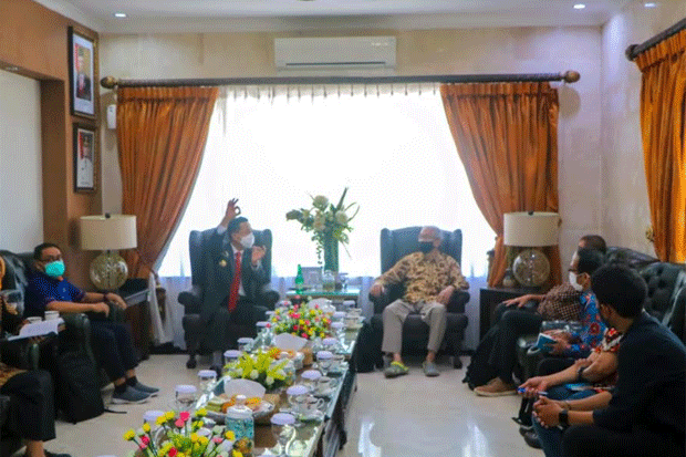 Pj Wali Kota Minta Tim...
