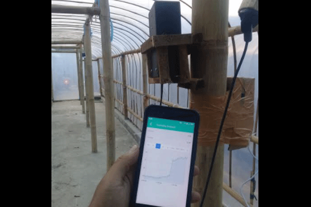 XL Axiata Bangun Solusi...