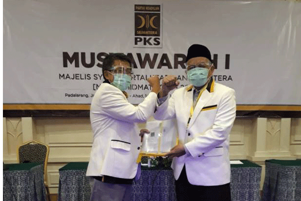 Jadi Presiden PKS, Ahmad...