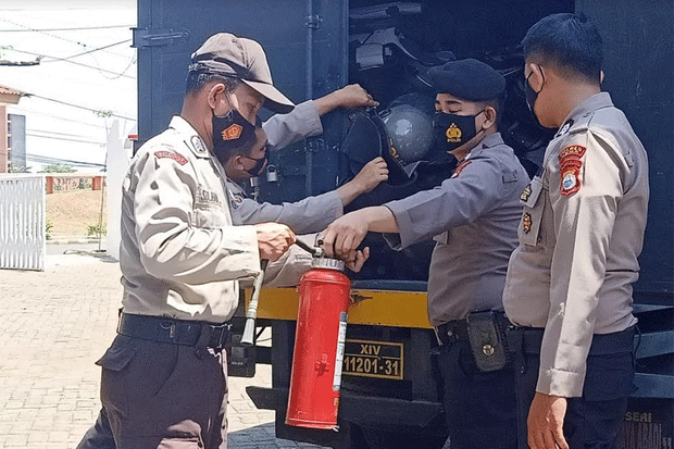 Kapolres Larang Anggotanya...