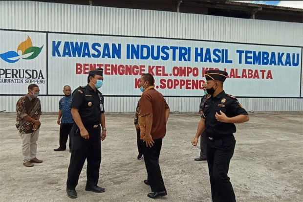 Pemkab Soppeng Harap...