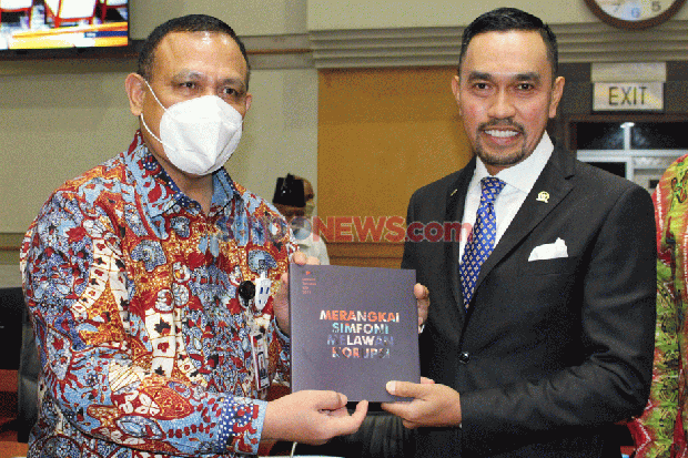 ICW Anggap Jokowi-Maruf...