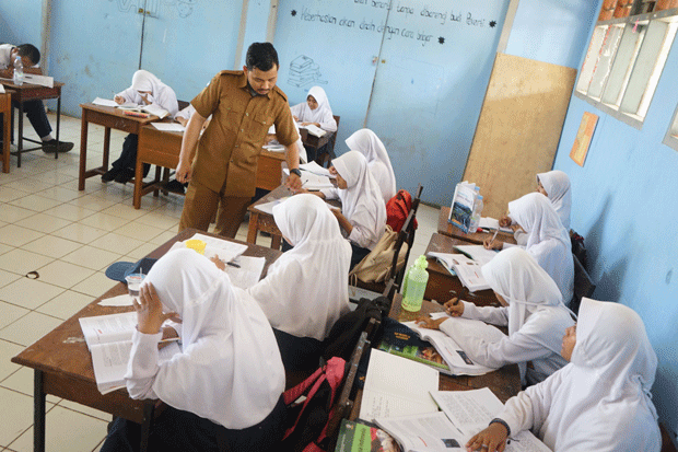 Sambut Hari Guru, LPM...