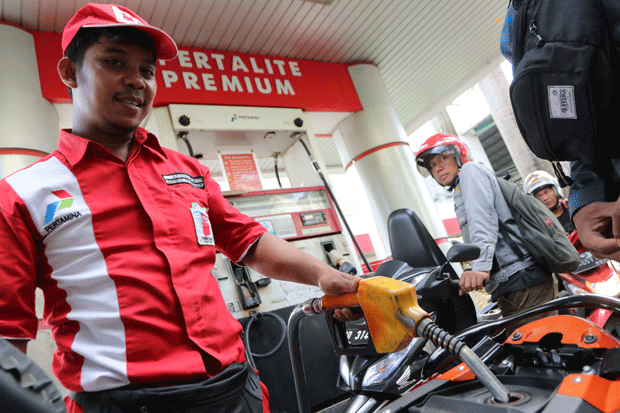 Hari Pahlawan, Pertamina...