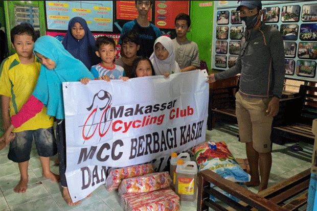 Sambut Natal, Makassar...