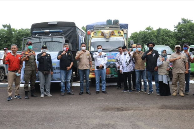 Bupati Barru Lepas Bantuan...