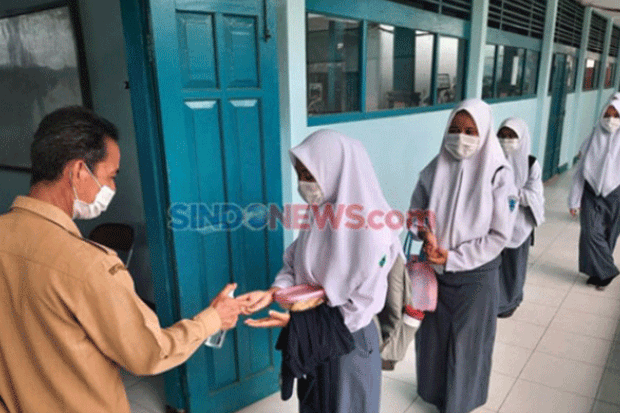 Pembukaan Sekolah Tatap...