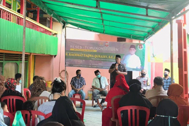 Gelar Reses, RTQ Sambangi...