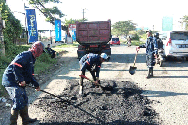Dinas PU Makassar Mulai...