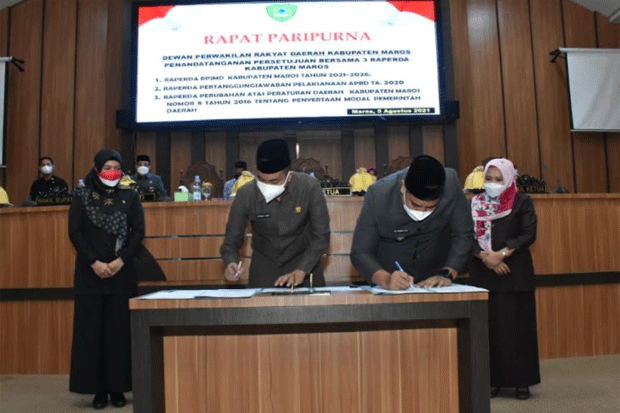 DPRD-Pemkab Maros Lakukan...