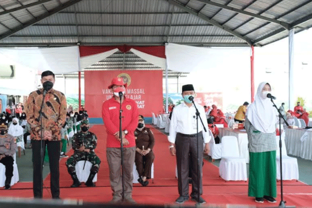 BIN Gelar Vaksinasi...