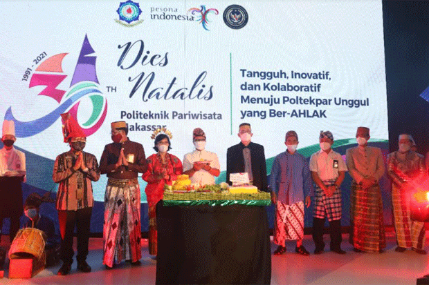 Dies Natalis ke-30,...