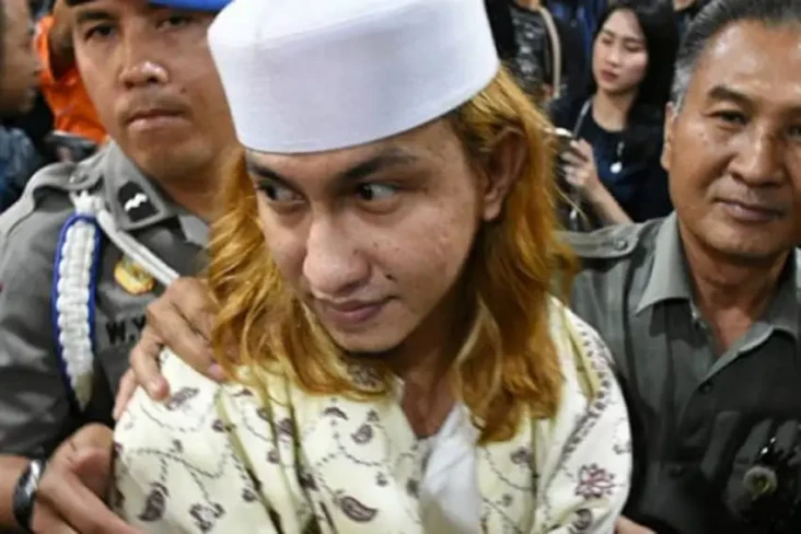 Polisi Kantongi 50 Keterangan...