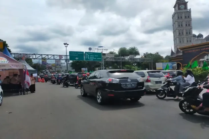 Hari Pertama Tahun 2022,...