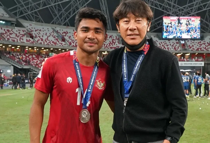 Suporter Dukung Shin...
