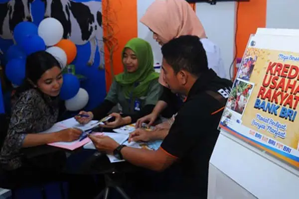 KUR 2022 Dipatok Rp373,17...